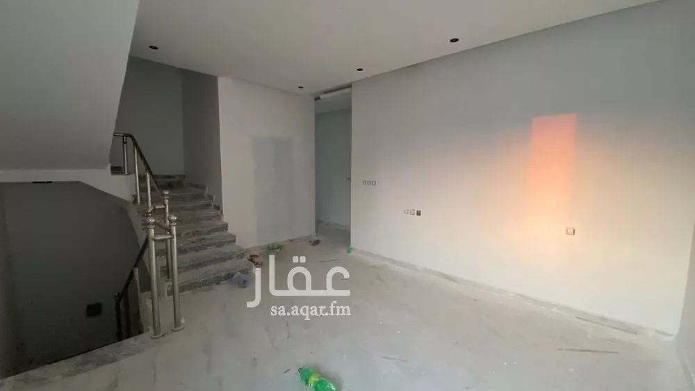 فيلا 7 غرف في اللؤلؤ 3