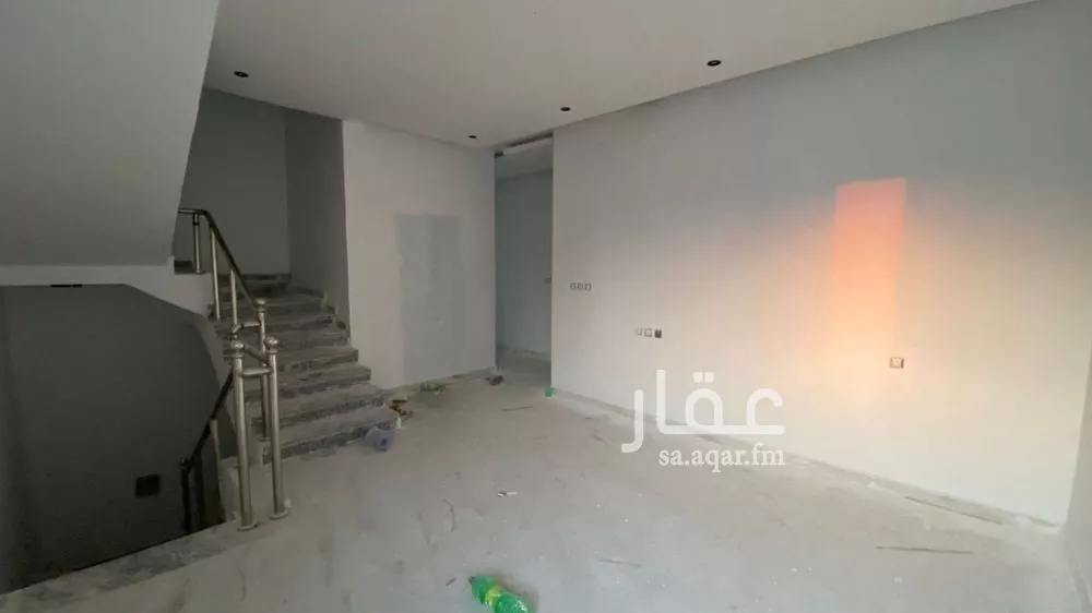 فيلا 7 غرف في اللؤلؤ 5