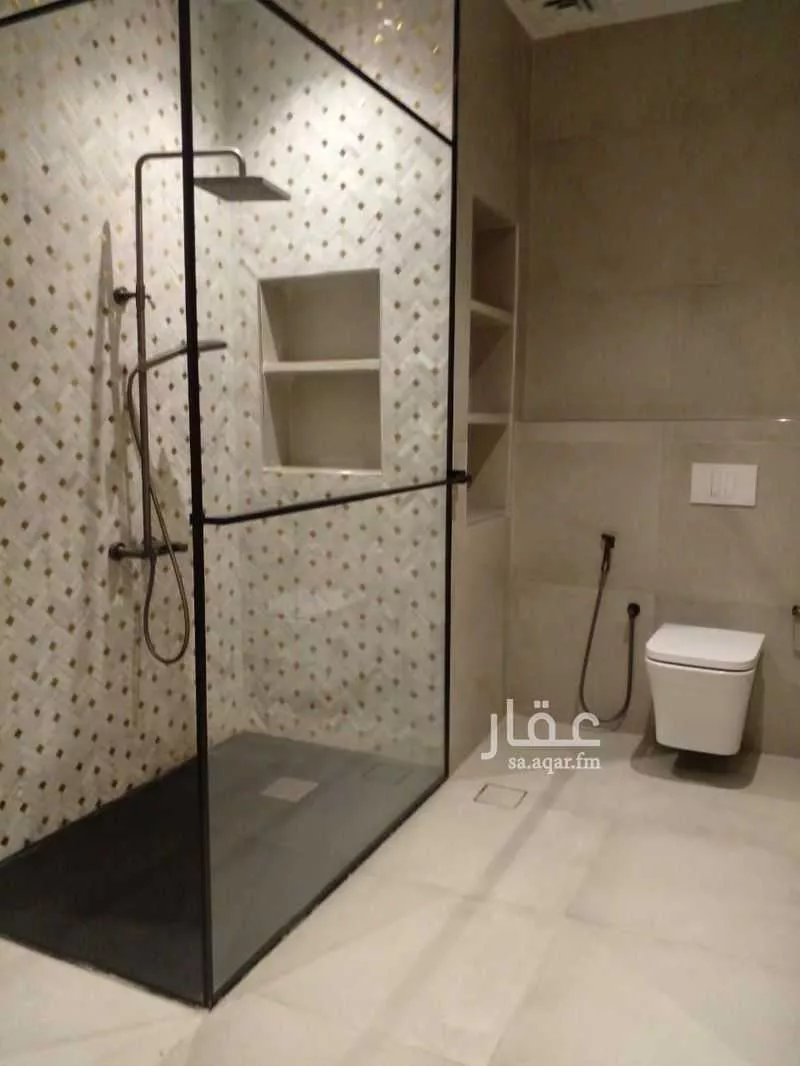 7 bedroom villa in Al Zahra 18