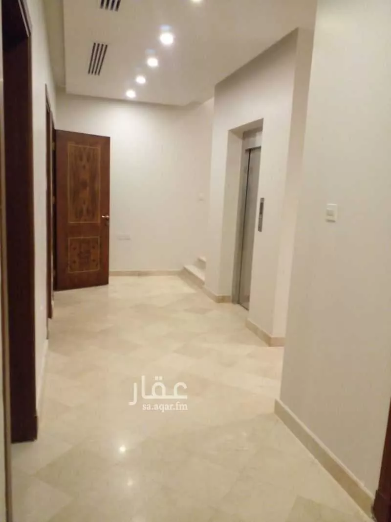 7 bedroom villa in Al Zahra 21
