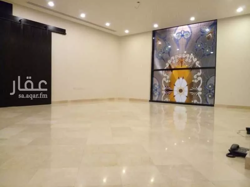 7 bedroom villa in Al Zahra 9