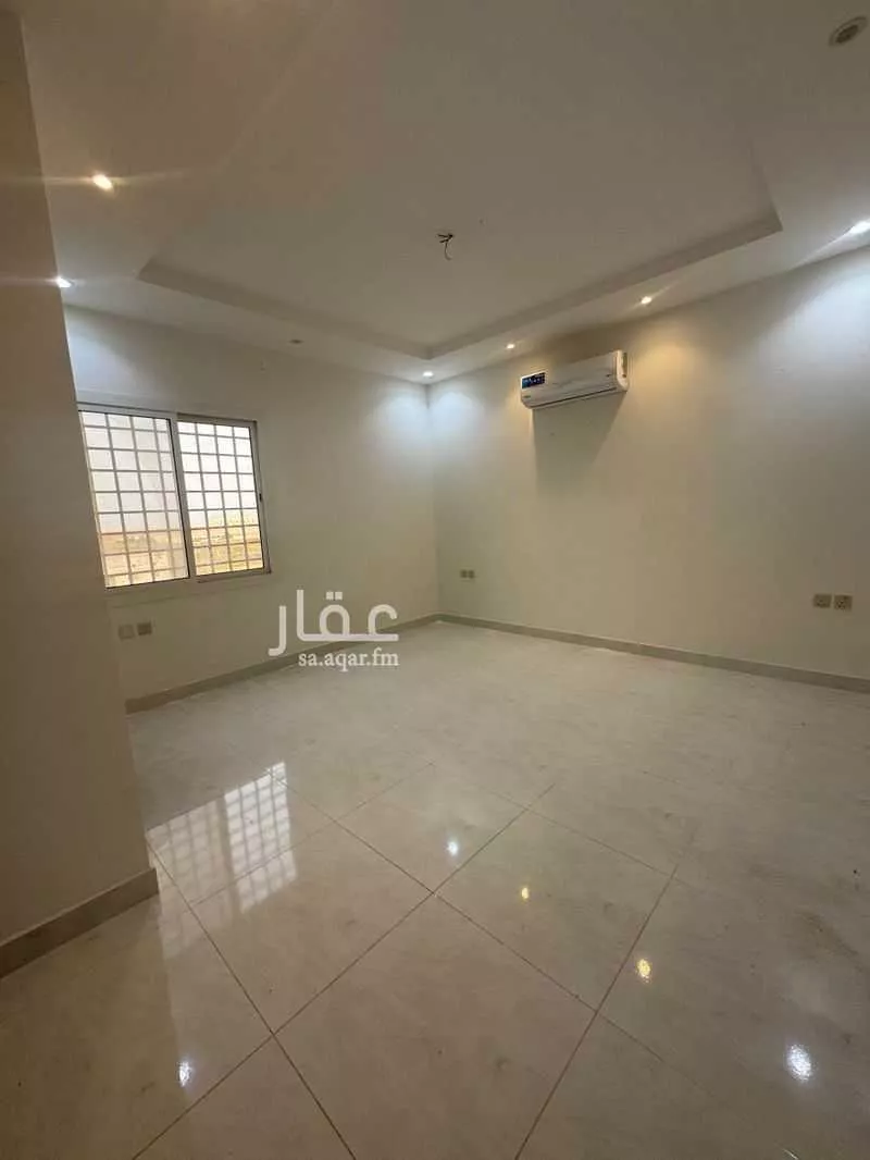 فيلا 7 غرف في الساحل 12