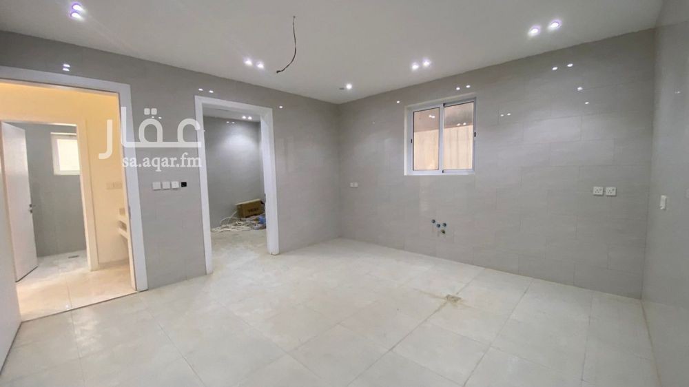 4 bedroom villa in Al Buhairah, Eastern Province 12