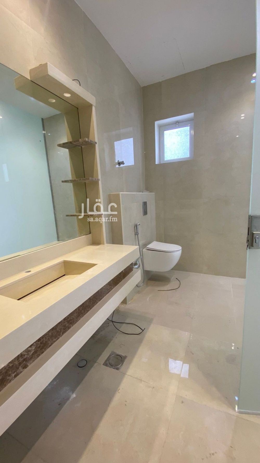 4 bedroom villa in Al Buhairah, Eastern Province 11