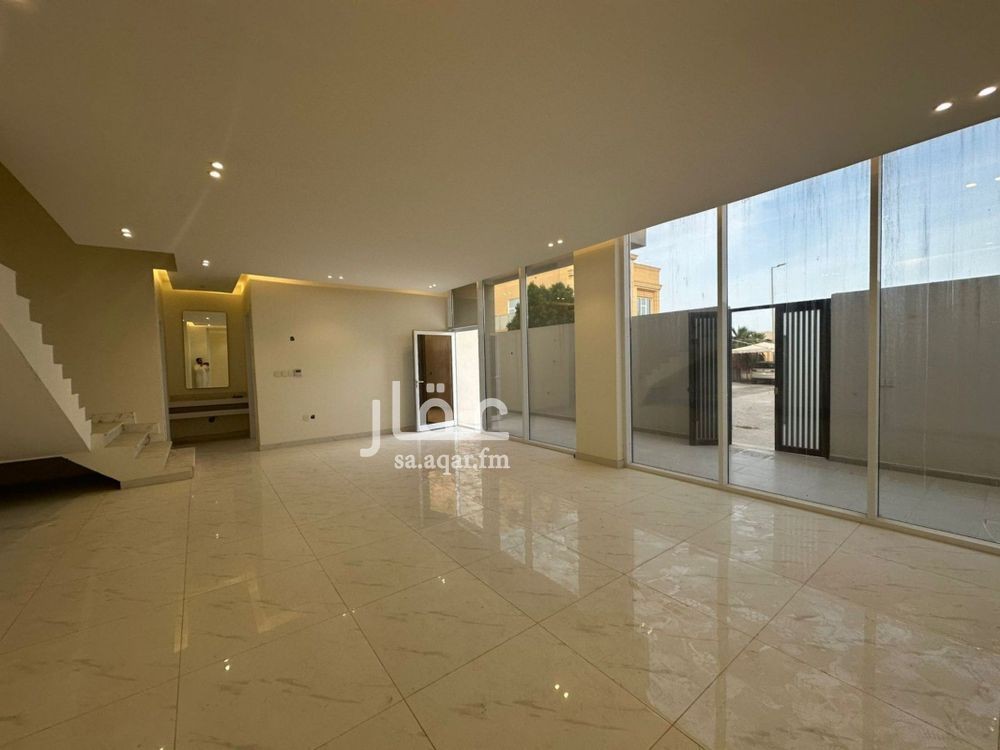 4 bedroom villa in Al Buhairah, Eastern Province 14