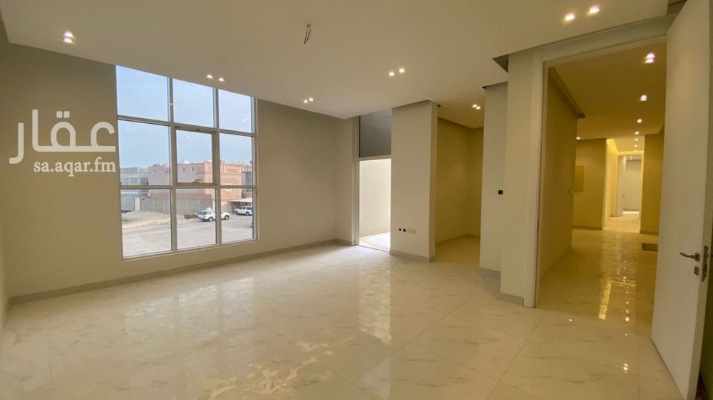 4 bedroom villa in Al Buhairah, Eastern Province 4