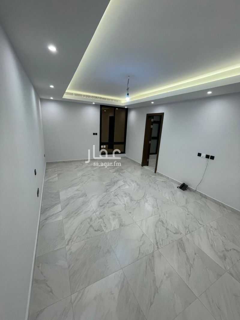 4 bedroom villa in Al Yaqout, Jeddah 9