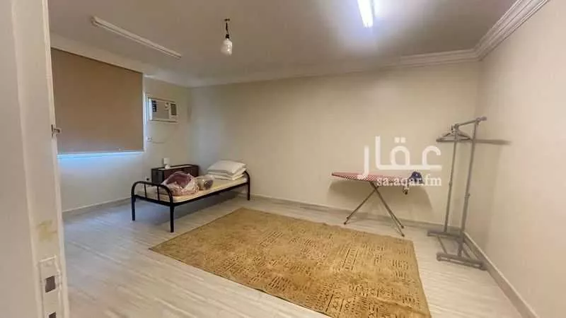 4 bedroom villa in Al Shati 11