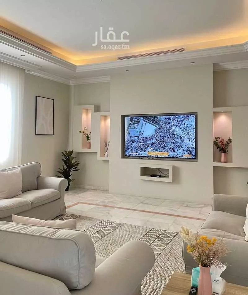 4 bedroom villa in Al Shati 6