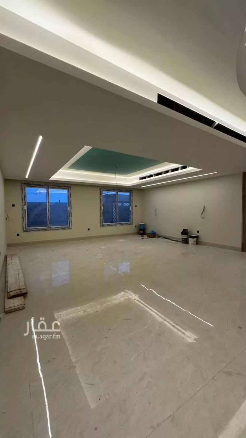 فيلا 7 غرف في طيبة 5