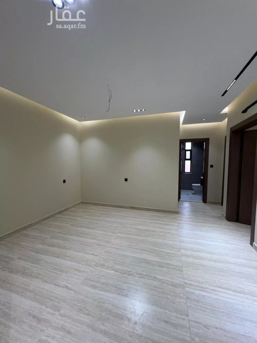 5 bedroom apartment in Al Naeem 9