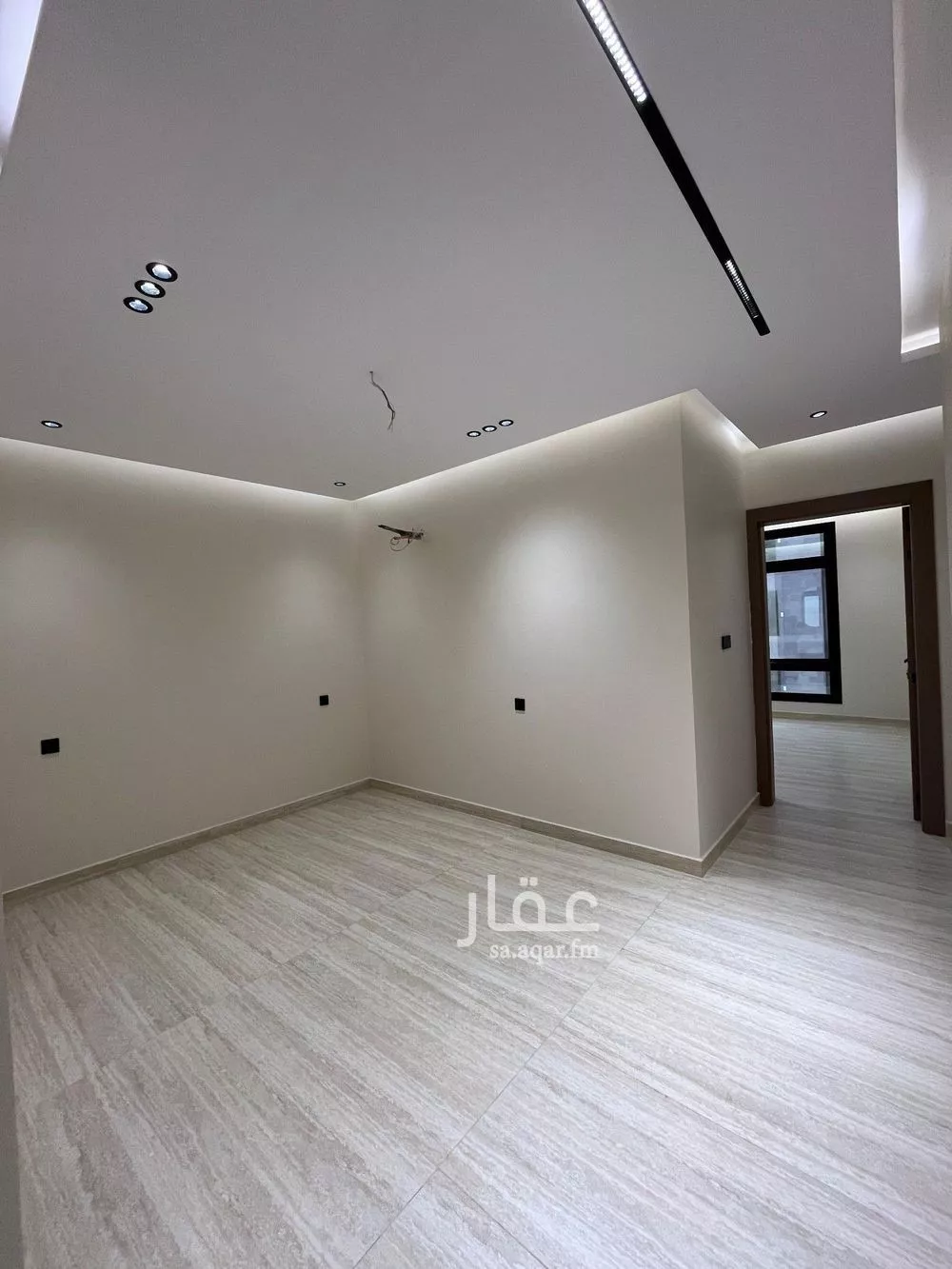 5 bedroom apartment in Al Naeem 6