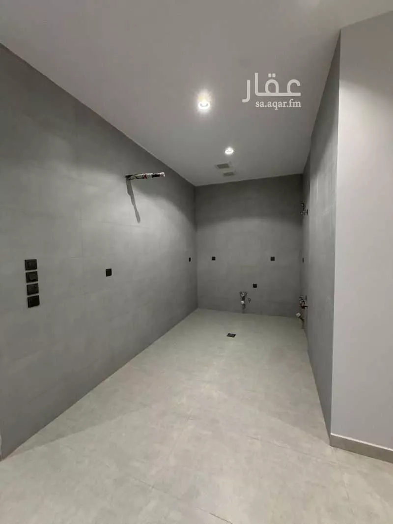 2 bedroom apartment in Bani Malik, Jeddah 8
