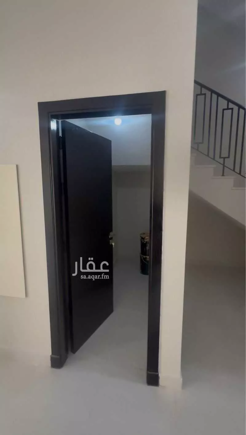 5 bedroom villa in Al Falah 15