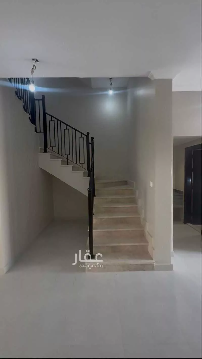 5 bedroom villa in Al Falah 16