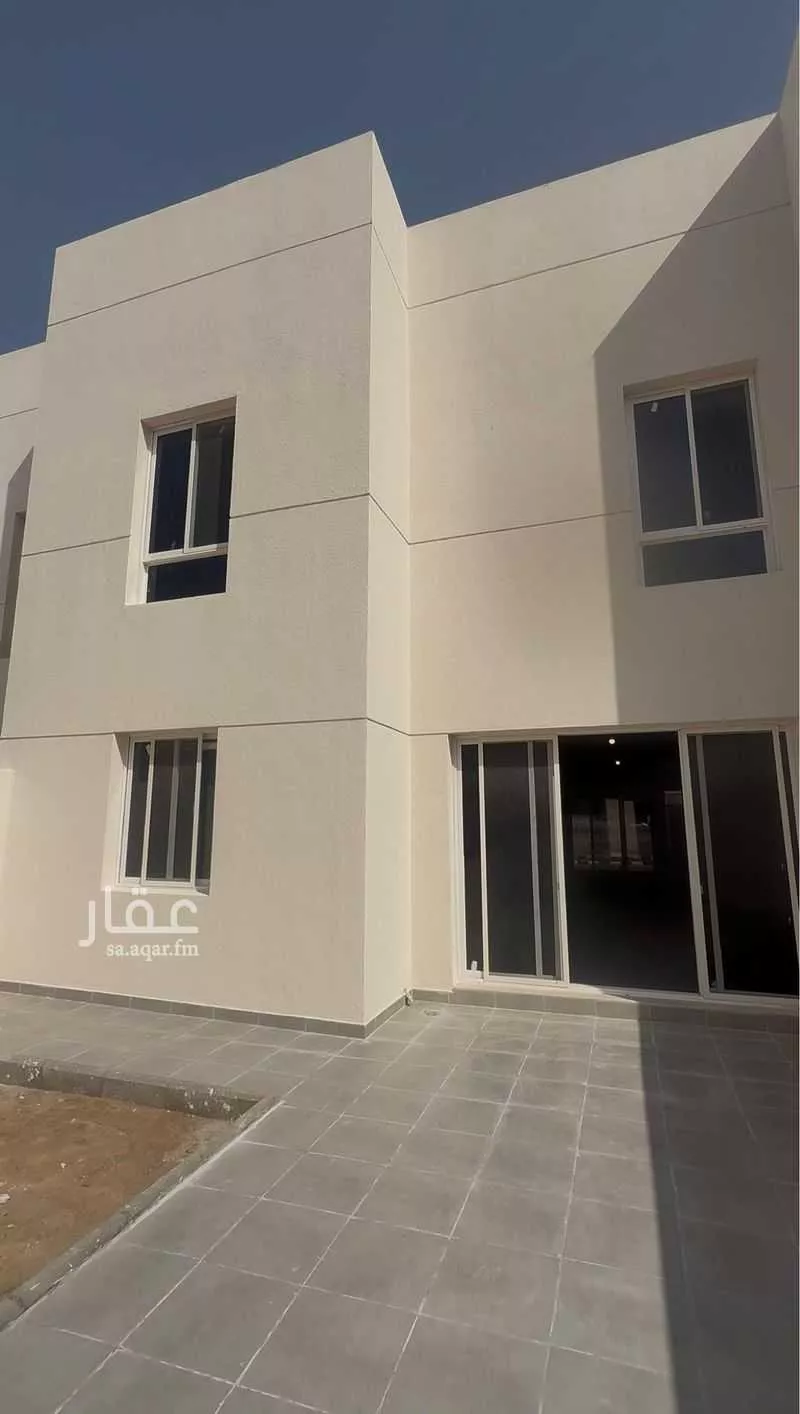 5 bedroom villa in Al Falah 23