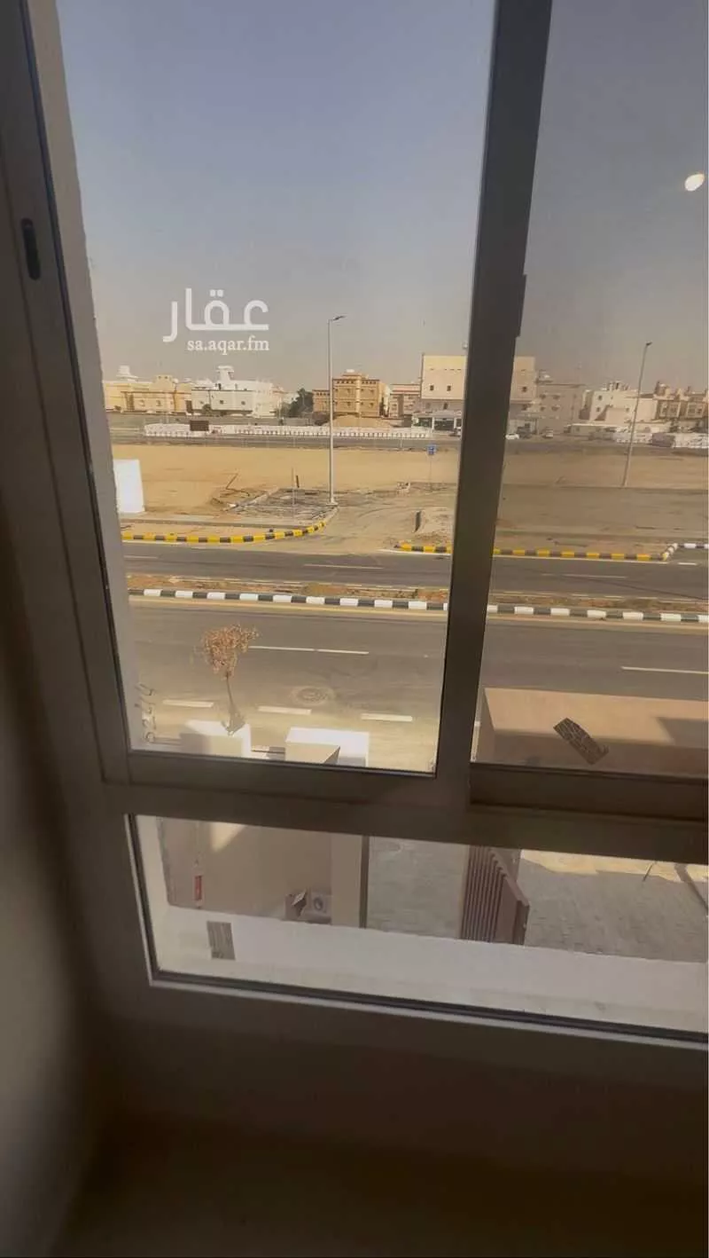 5 bedroom villa in Al Falah 24