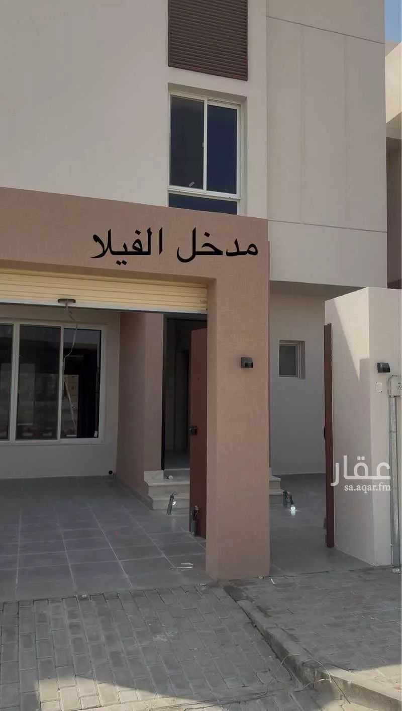 5 bedroom villa in Al Falah 8
