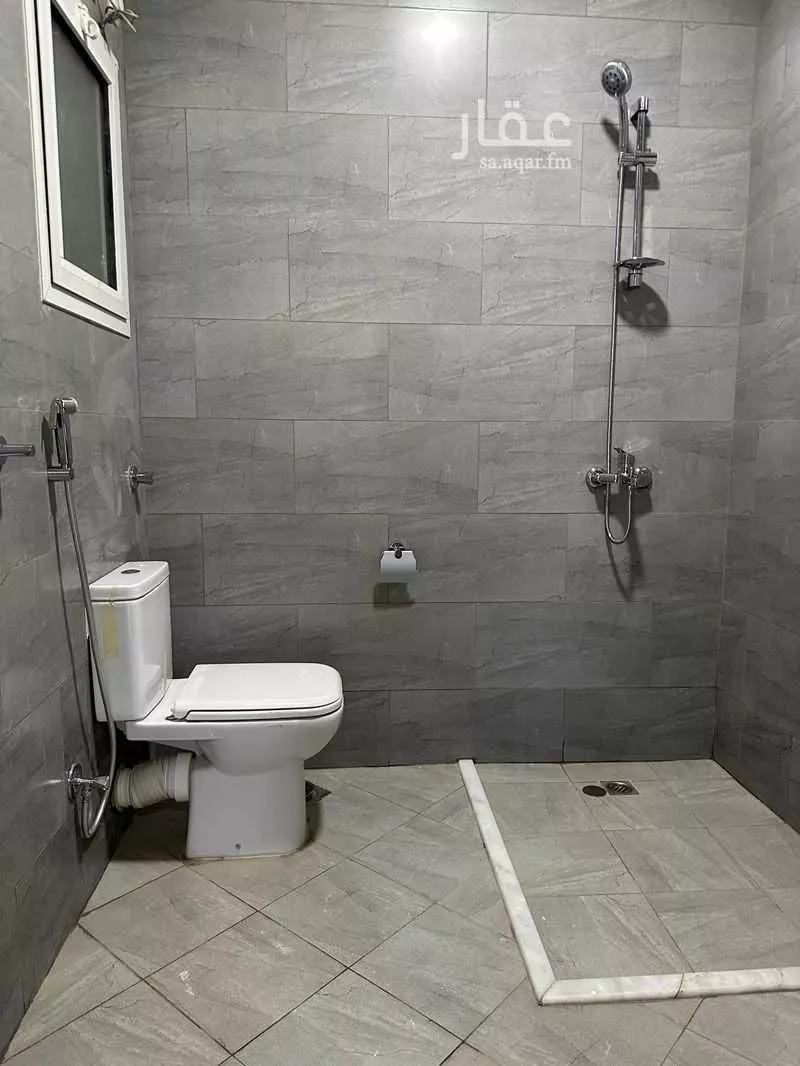 5 bedroom villa in Al Falah, Jeddah 4