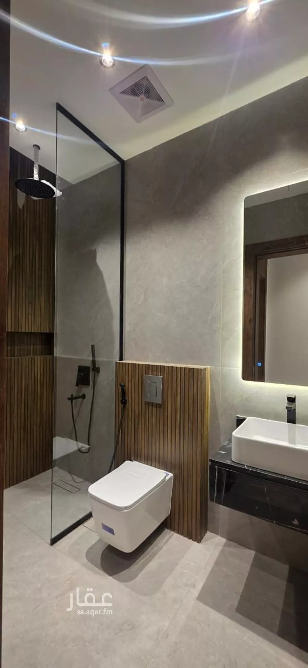 5 bedroom apartment in Al Zahra 7