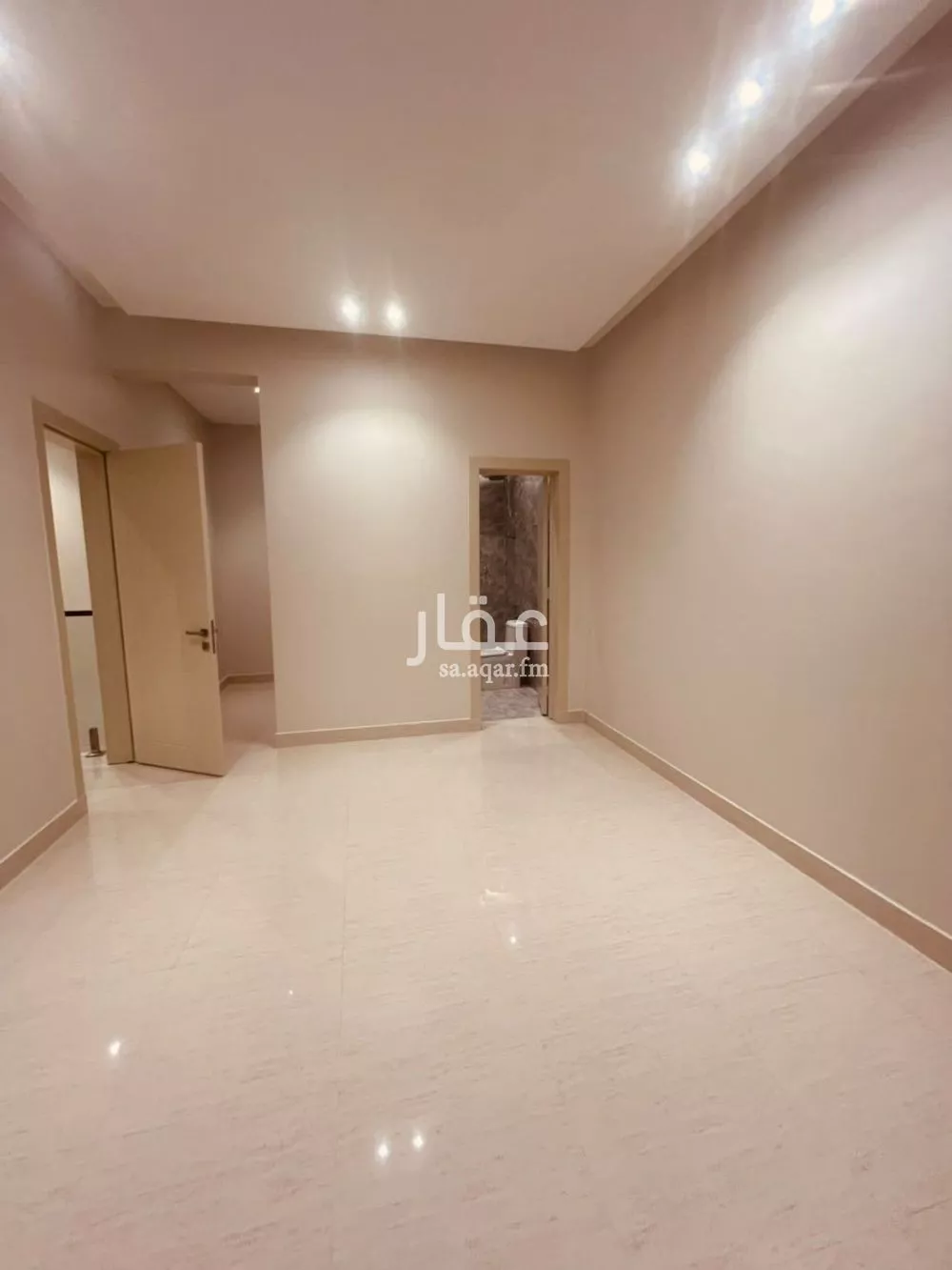 4 bedroom villa in Al Munsiyah, Riyadh 17