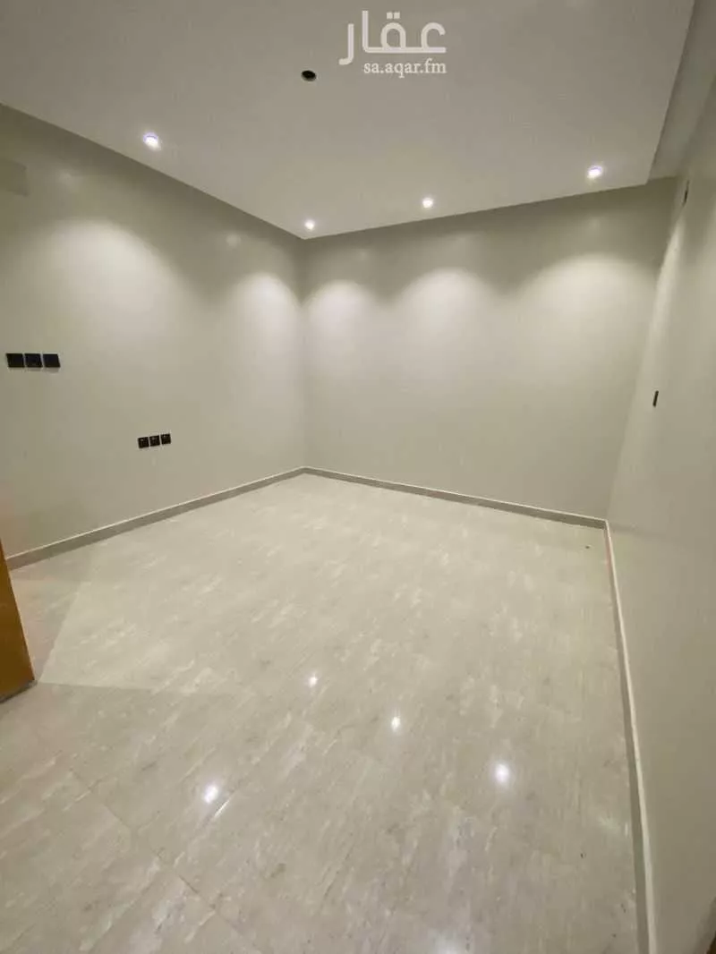 4 bedroom apartment in Al Zahrah, Riyadh 4
