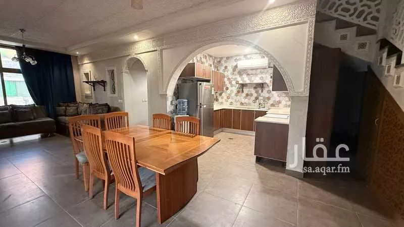 4 bedroom villa in At Tahliyah, Eastern Province 4