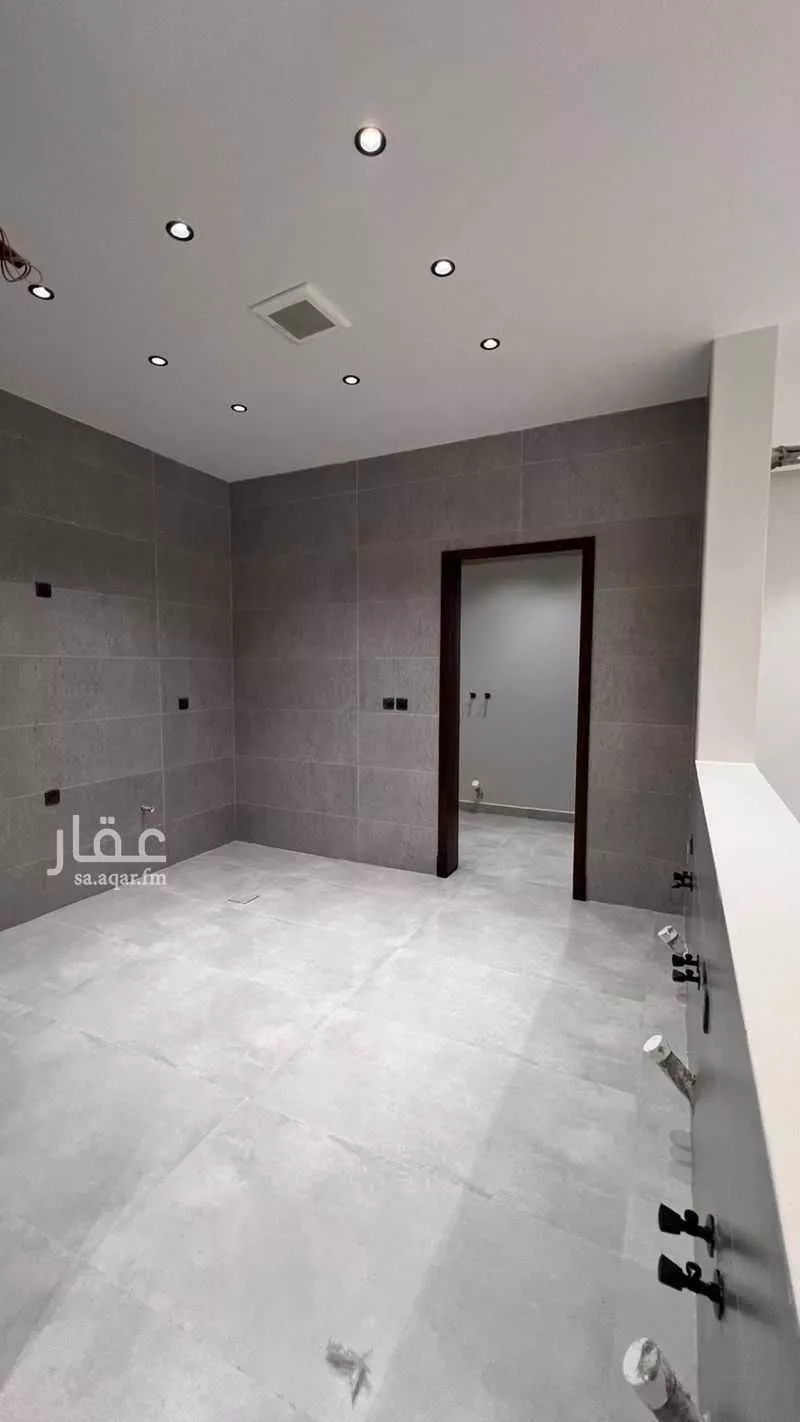 شقة 4 غرف في الزهراء 10