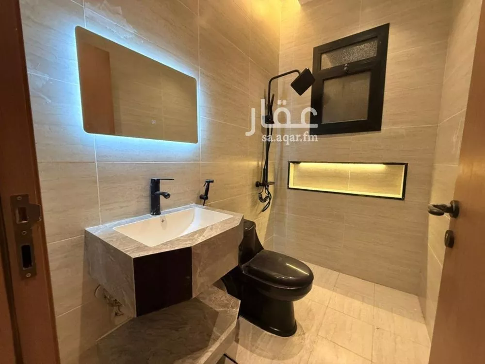 2 bedroom apartment in Al Nuzhah 6