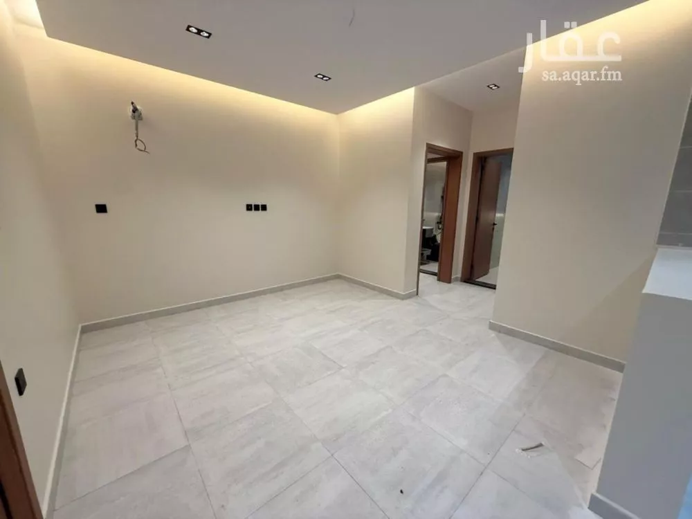 2 bedroom apartment in Al Nuzhah 8