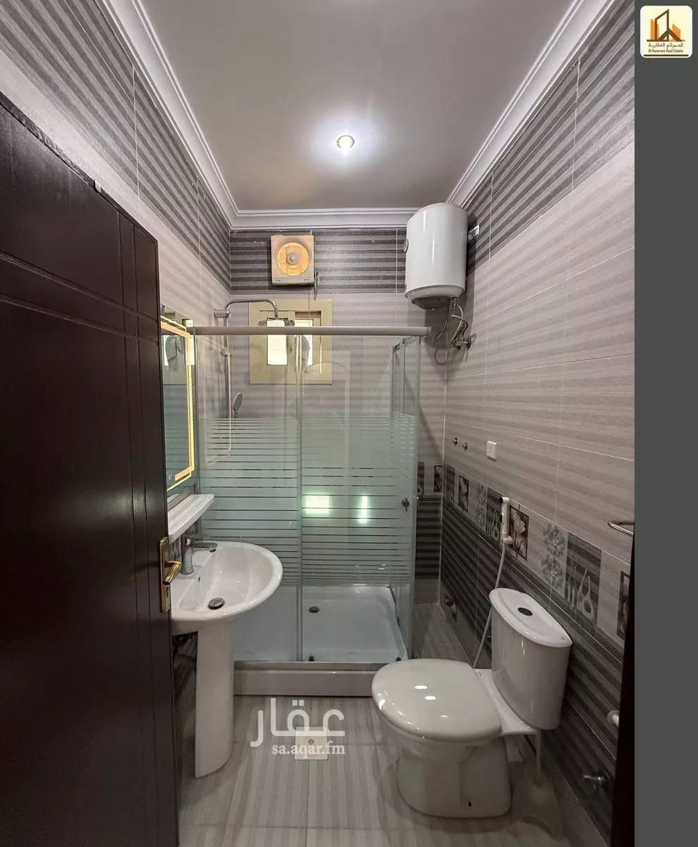 4 bedroom apartment in Al Marwa 6