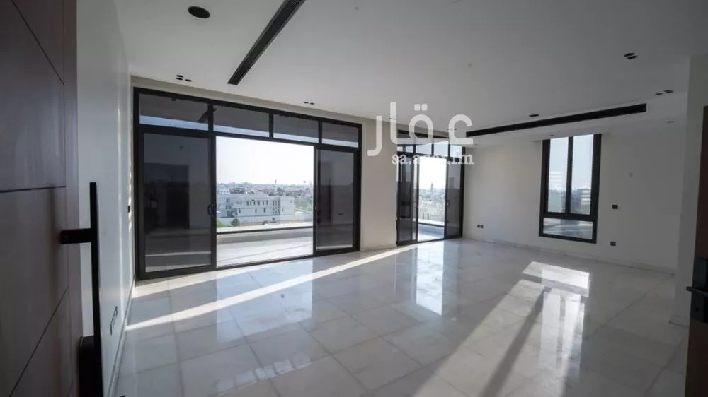 5 bedroom apartment in Al Zahra 13