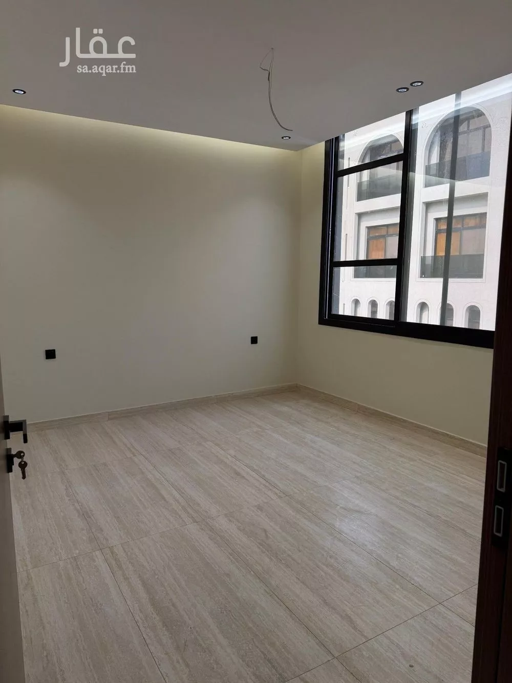 4 bedroom apartment in Al Rawdah 3