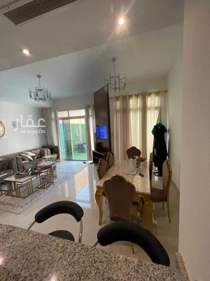 4 bedroom villa in Al Murjan 5