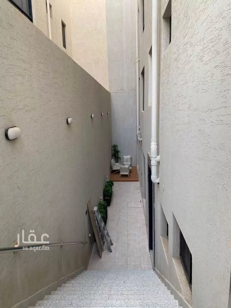 4 bedroom apartment in Shawran, Madinah 14
