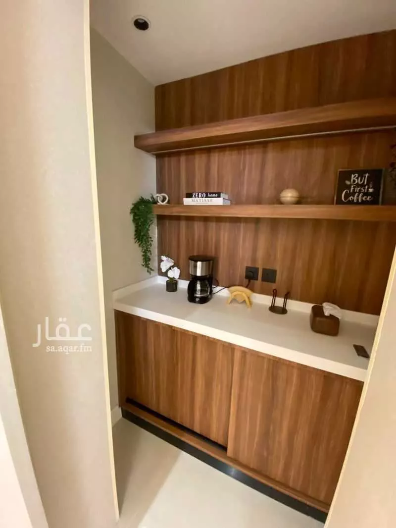 4 bedroom apartment in Shawran, Madinah 10