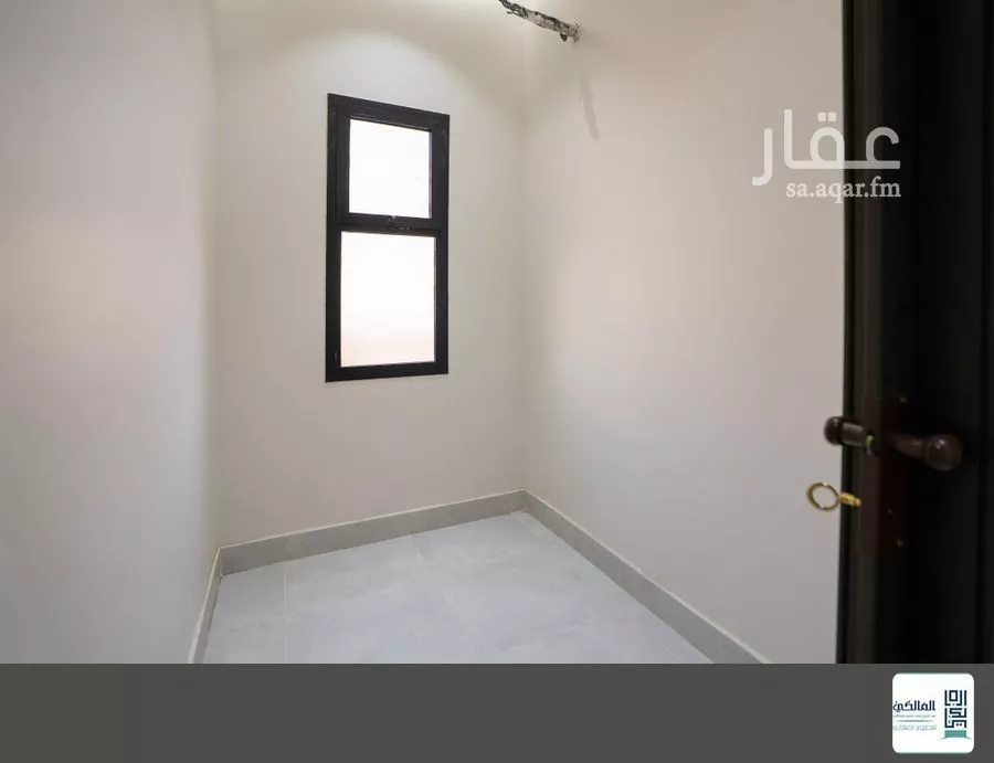 4 bedroom apartment in Al Rawdah 7