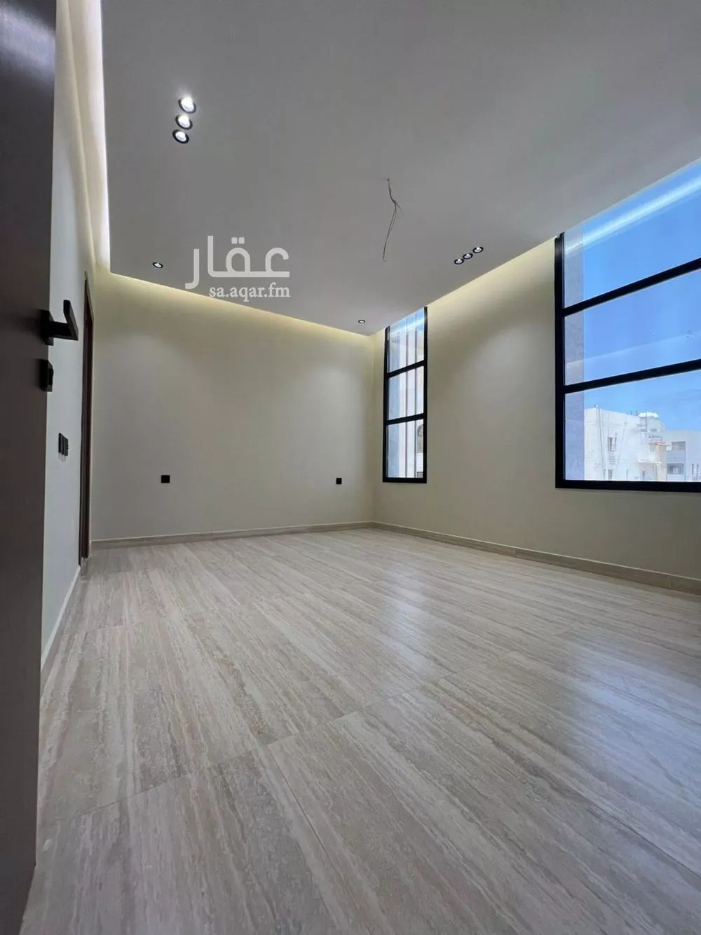 4 bedroom apartment in Al Rawdah 11
