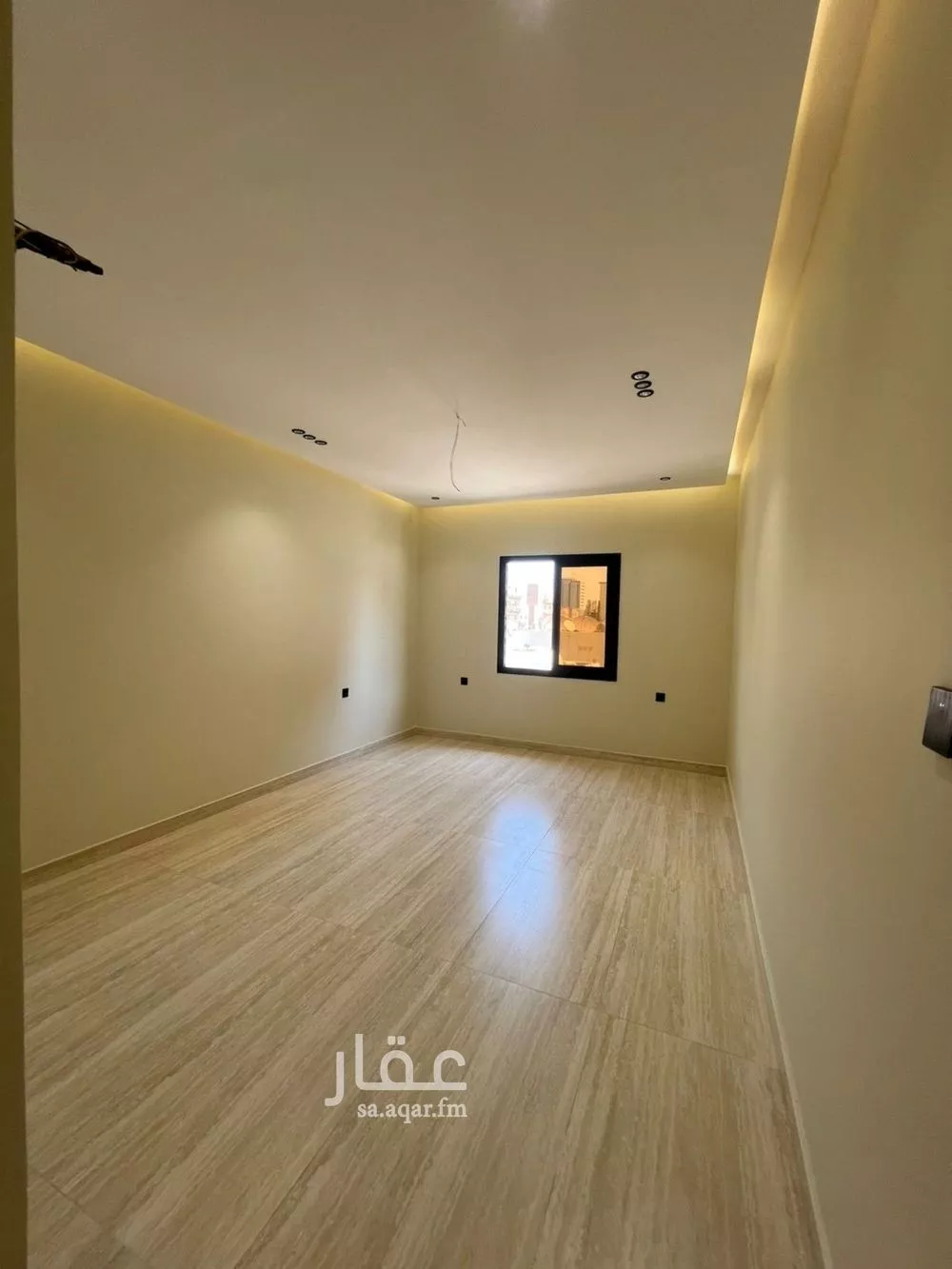 4 bedroom apartment in Al Rawdah 8