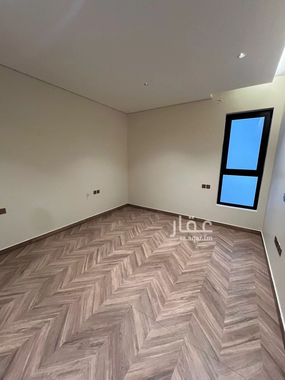 دور 4 غرف في الملك عبدالله 11