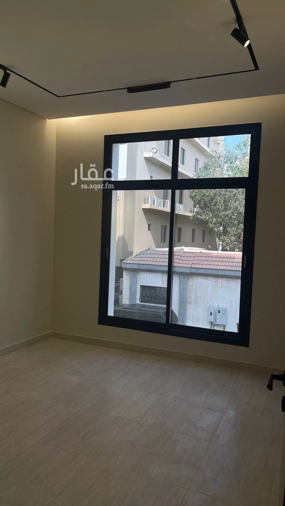 3 bedroom apartment in Al Nuzhah 6