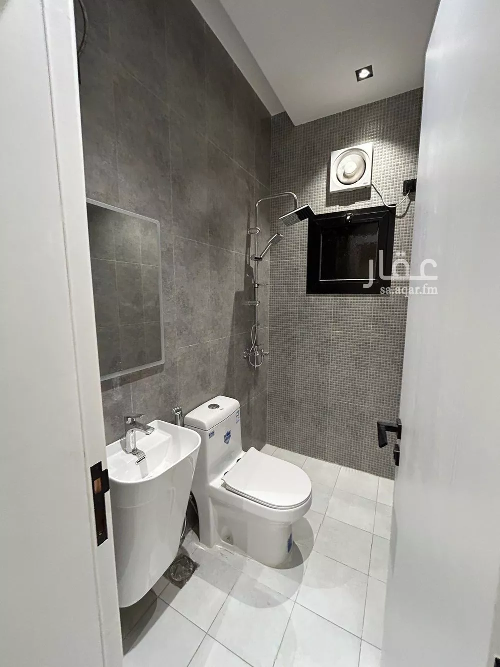 5 bedroom apartment in Ar Rayan 14