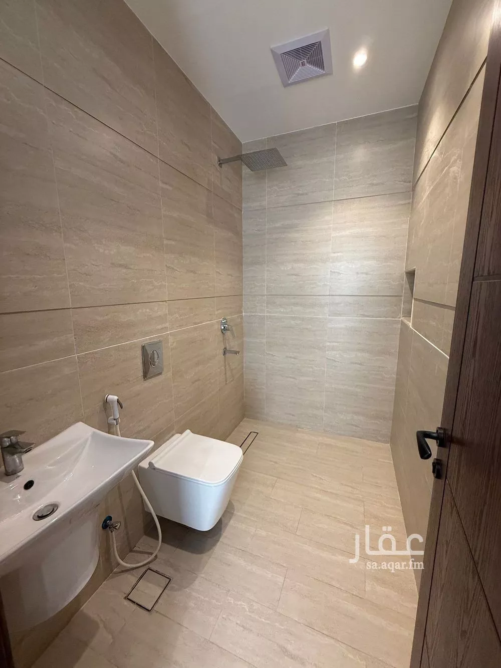 3 bedroom apartment in As Saif 5