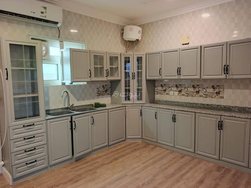 4 bedroom apartment in Al Qairawan, Riyadh 3