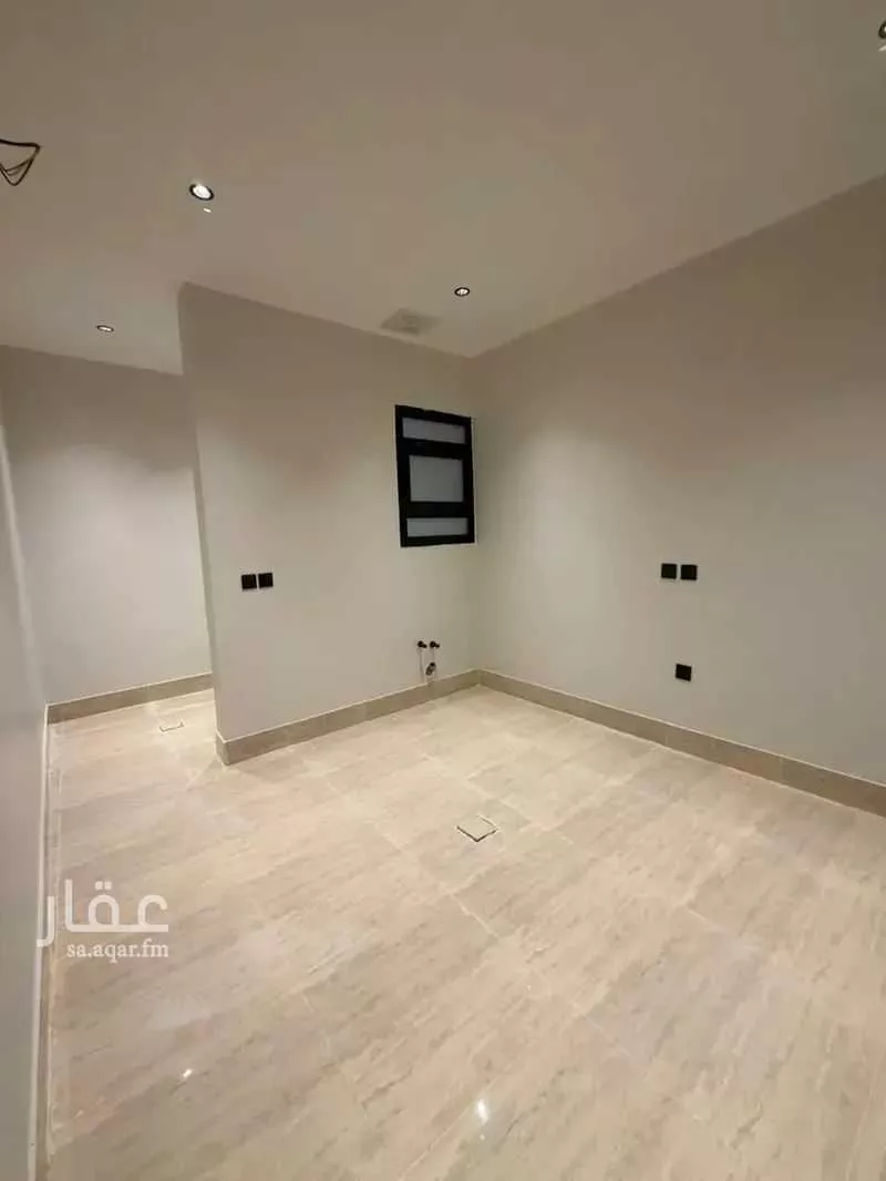 4 bedroom apartment in Ash Shulah, Eastern Province 4