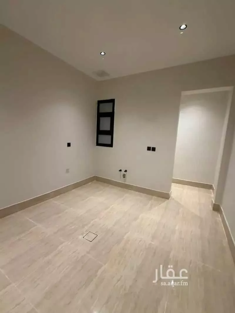 4 bedroom apartment in Ash Shulah, Eastern Province 7