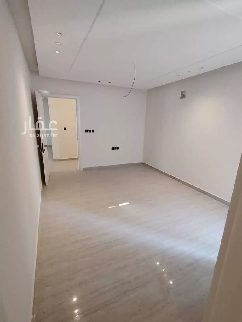 4 bedroom apartment in Ash Shulah, Eastern Province 9