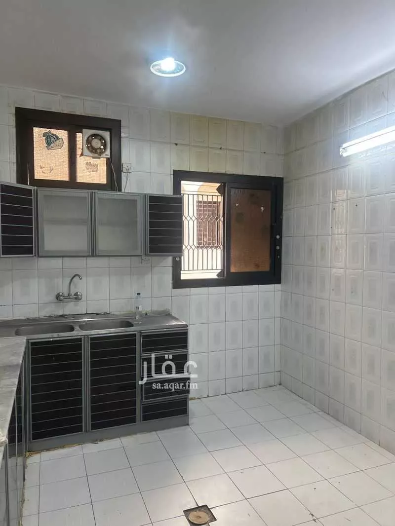 4 bedroom apartment in Ar Rassaas, Khamis Mushait 6