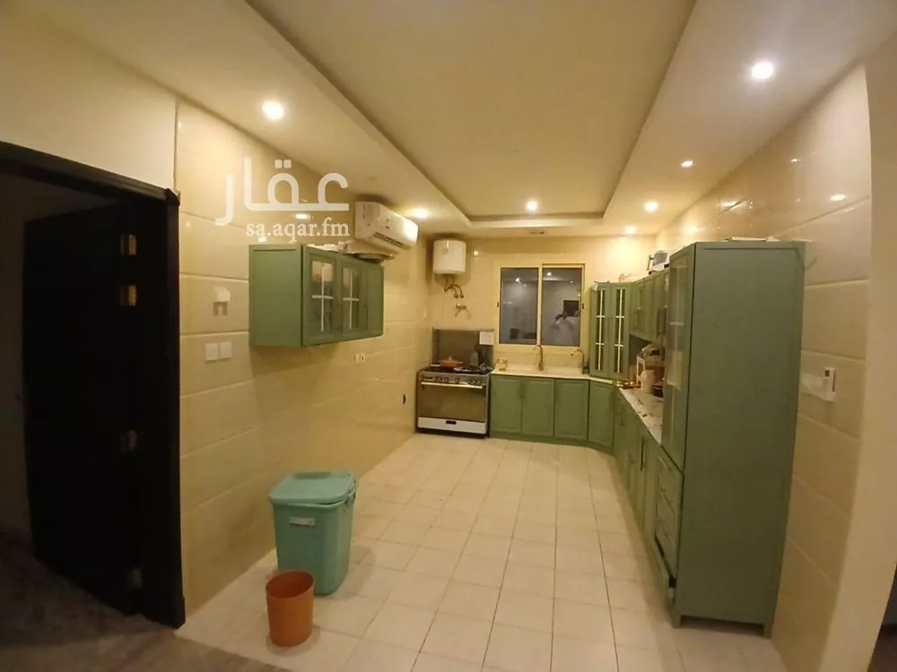 5 bedroom apartment in Ash Shulah 20