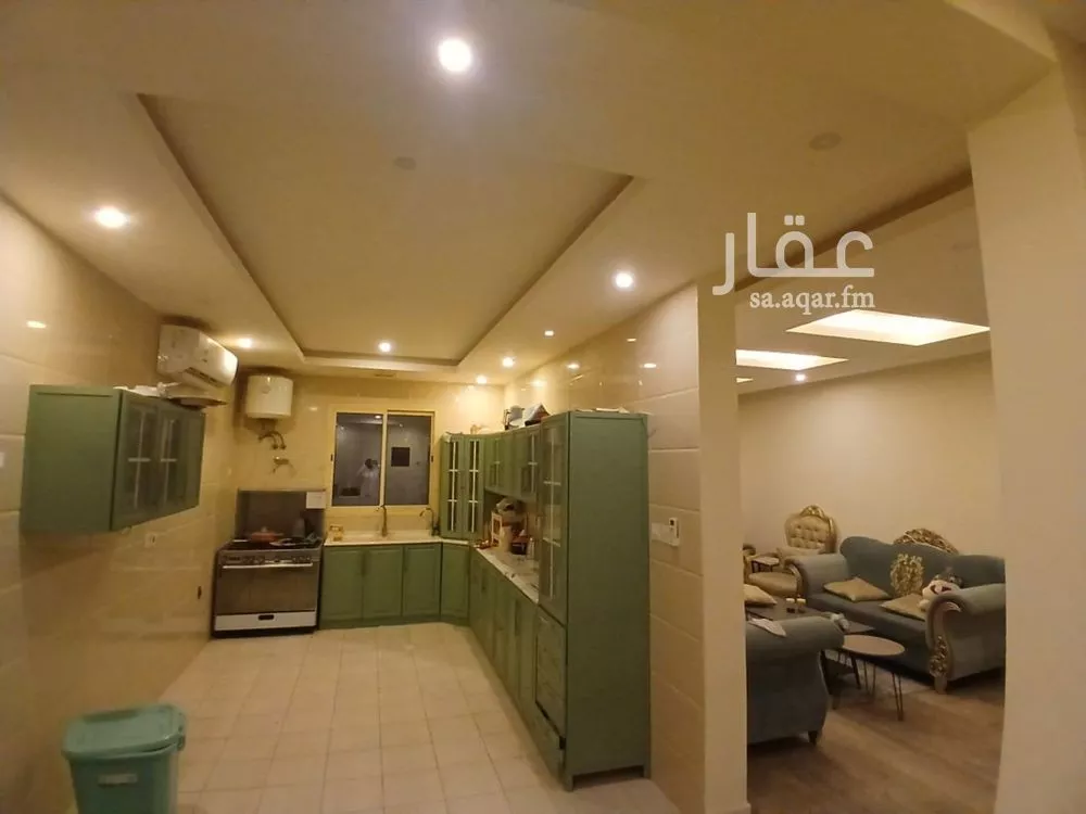 5 bedroom apartment in Ash Shulah 3